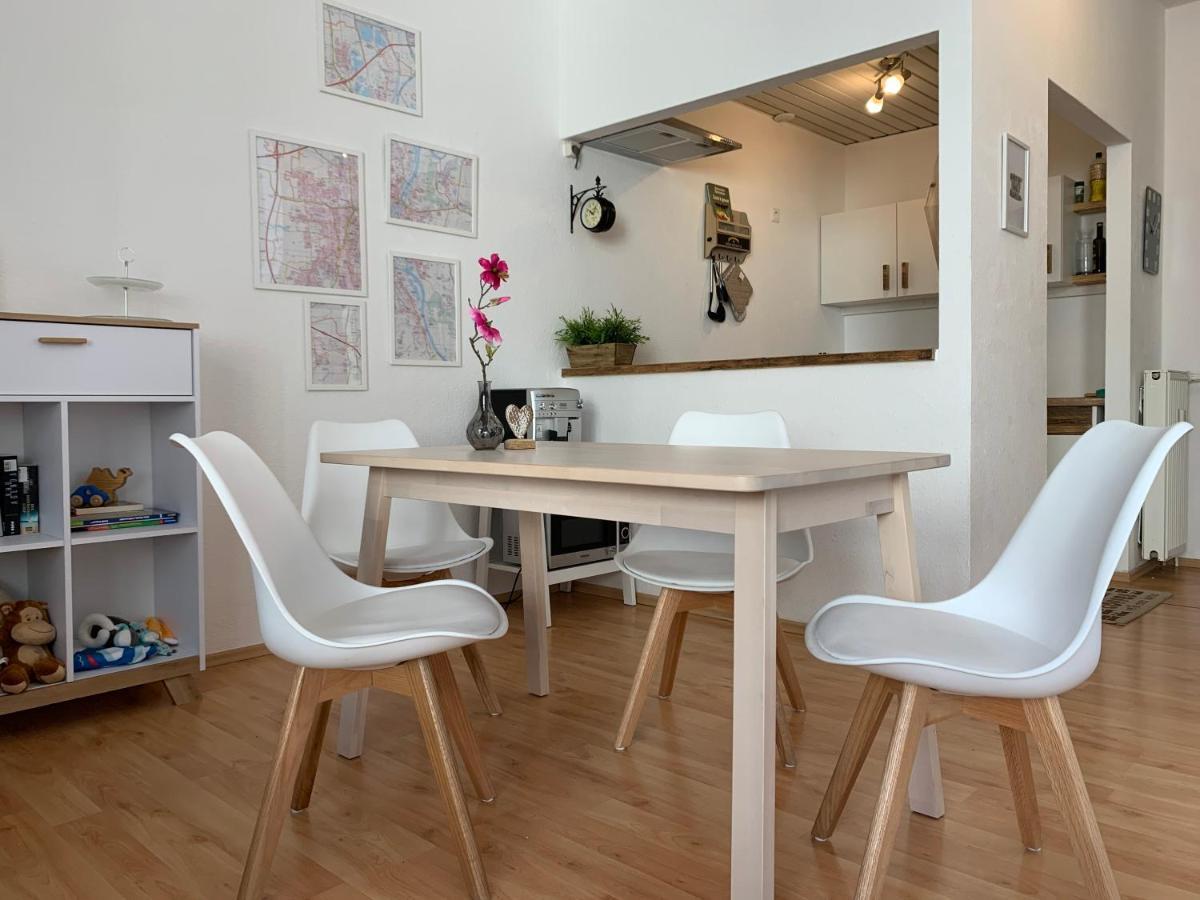 Helle Wohnung In Top-Lage, Hasselbachplatz - Altstadt, W-Lan, 4 Schlafplaetze Магдебург Экстерьер фото